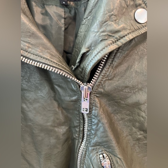 Madewell The Washed Leather Motorcycle Jacket - Picture 5 of 16